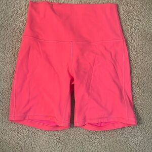 Align High-Rise Shorts in Watermelon